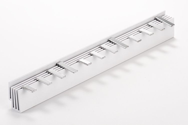 KASEEY Pin type, 4 phase busbars (C45)