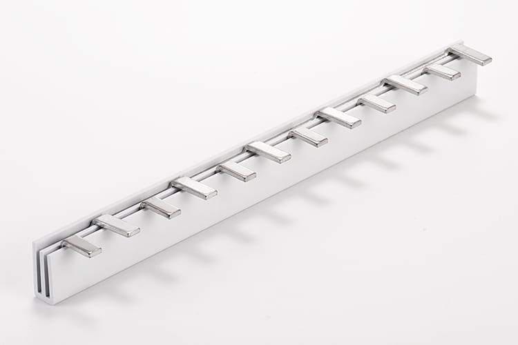Tipo pin, 2 fases barras colectoras (C45) product family
