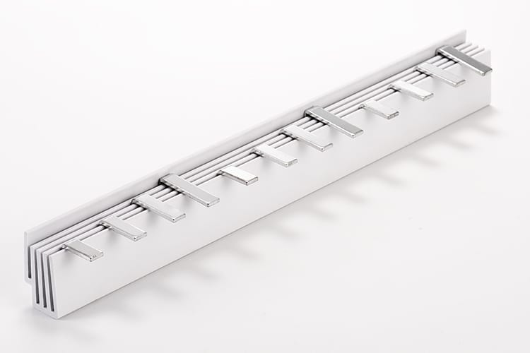 Tipo de pin, 4 fases barras colectoras (C45) product family
